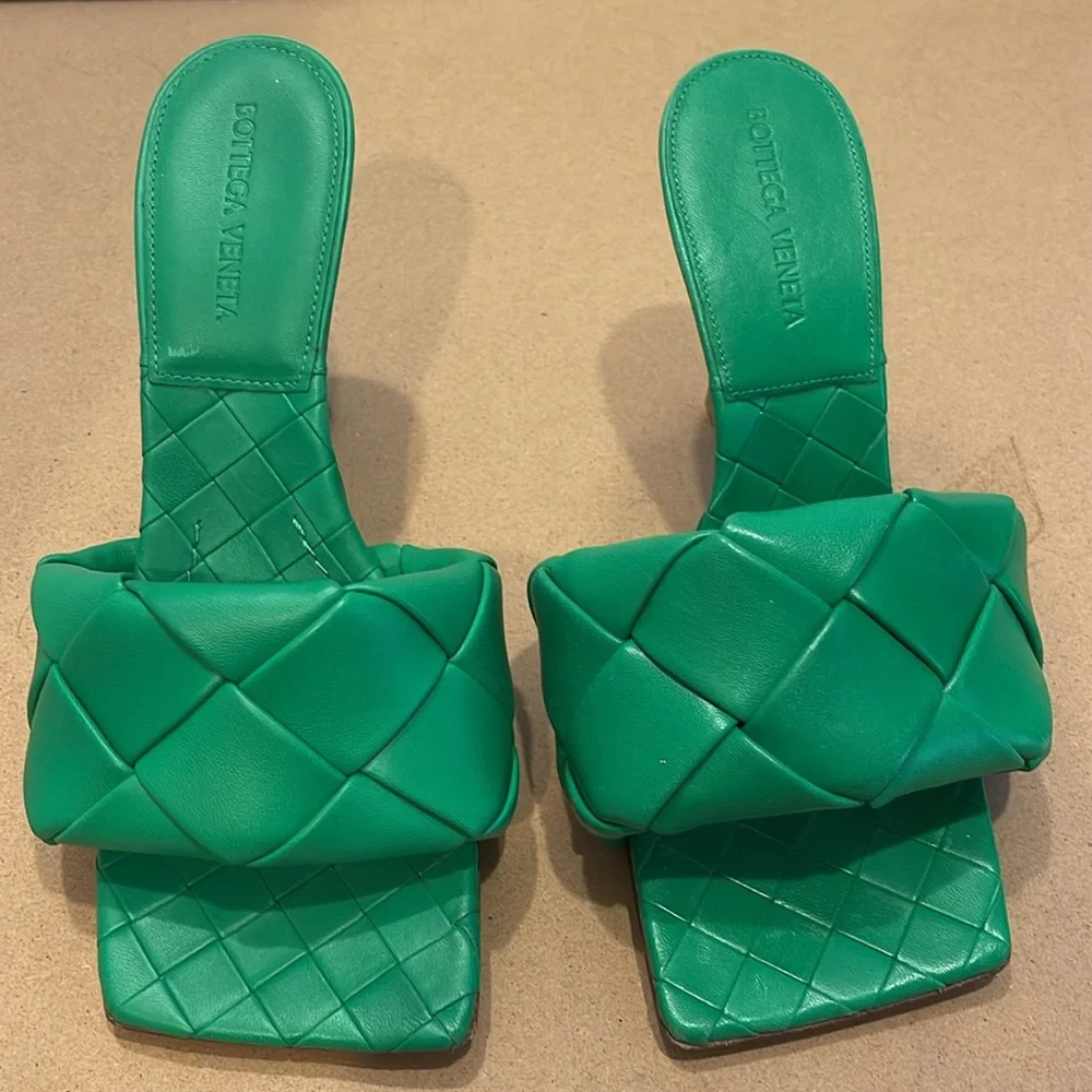 Bottega Veneta Lido Mules - Picture 3 of 10